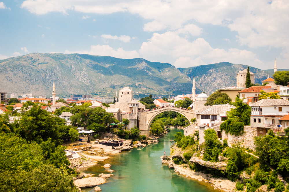 teach in Bosnia and Herzegovina